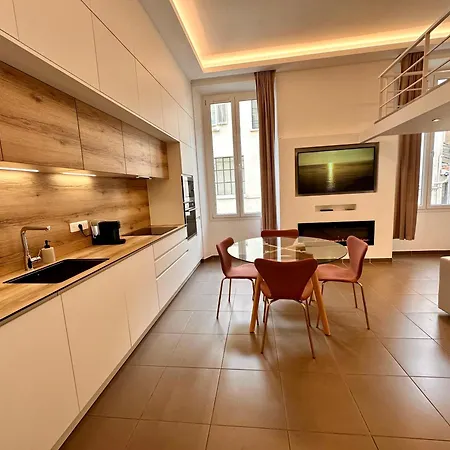 Apartment Superbe 500m Du Palais *